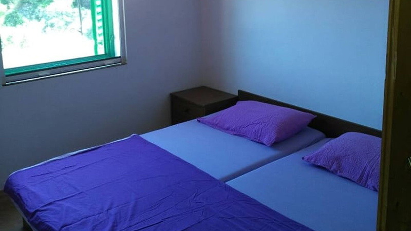 Robinson’s House Maya