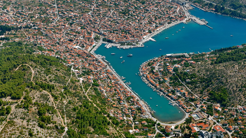 Robinson’s House Maya