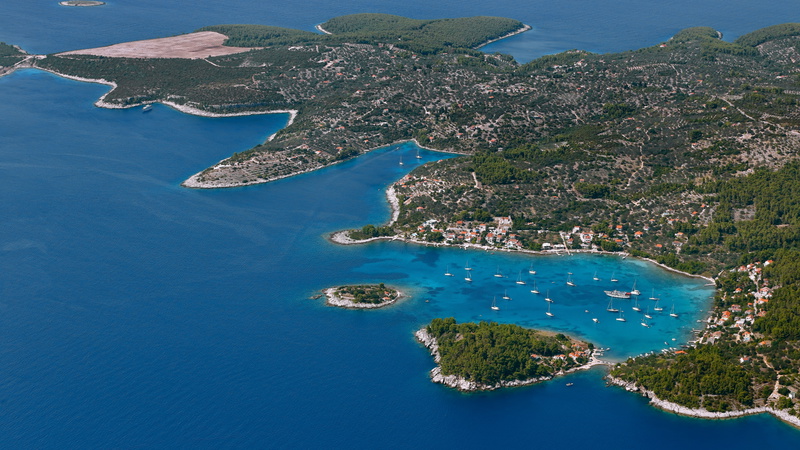 Robinson’s House Maya