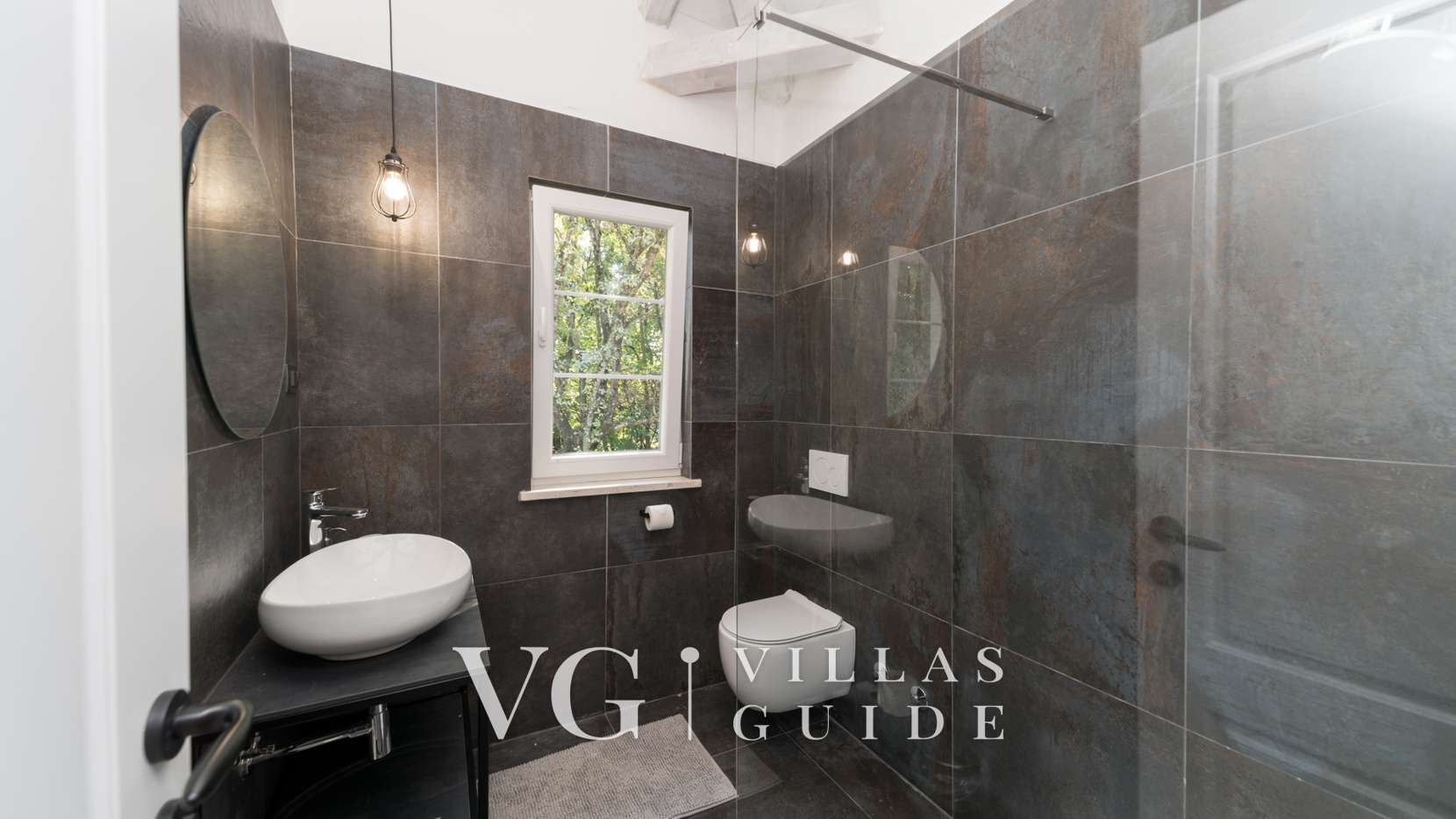 Casa Flavia Bathroom