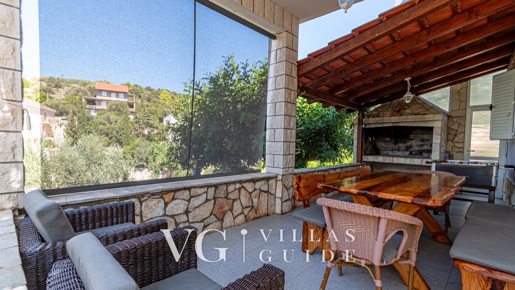 Seafront Villa Naty Garden and property exterior