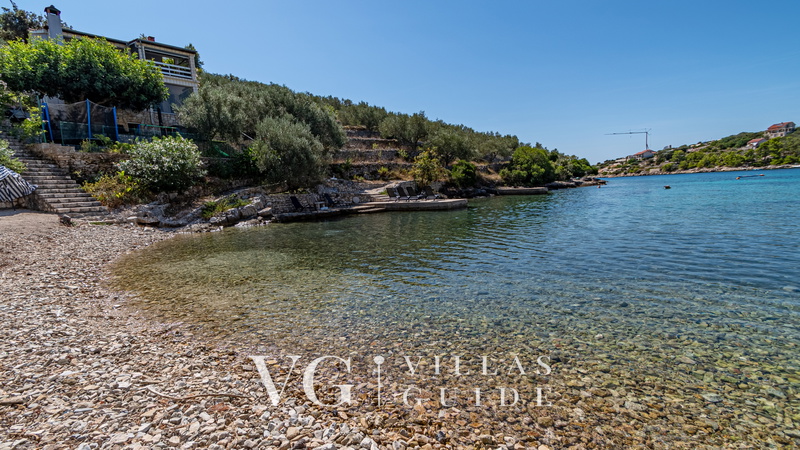 Seafront Villa Naty Microlocation