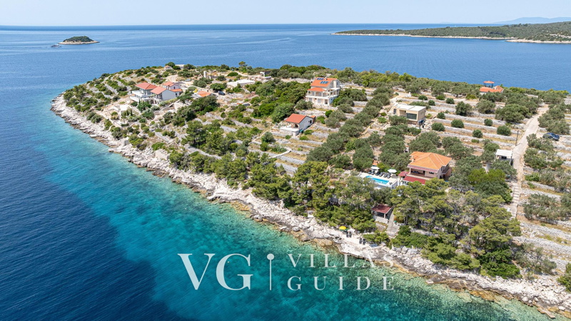 Seafront Villa Goga micro_location