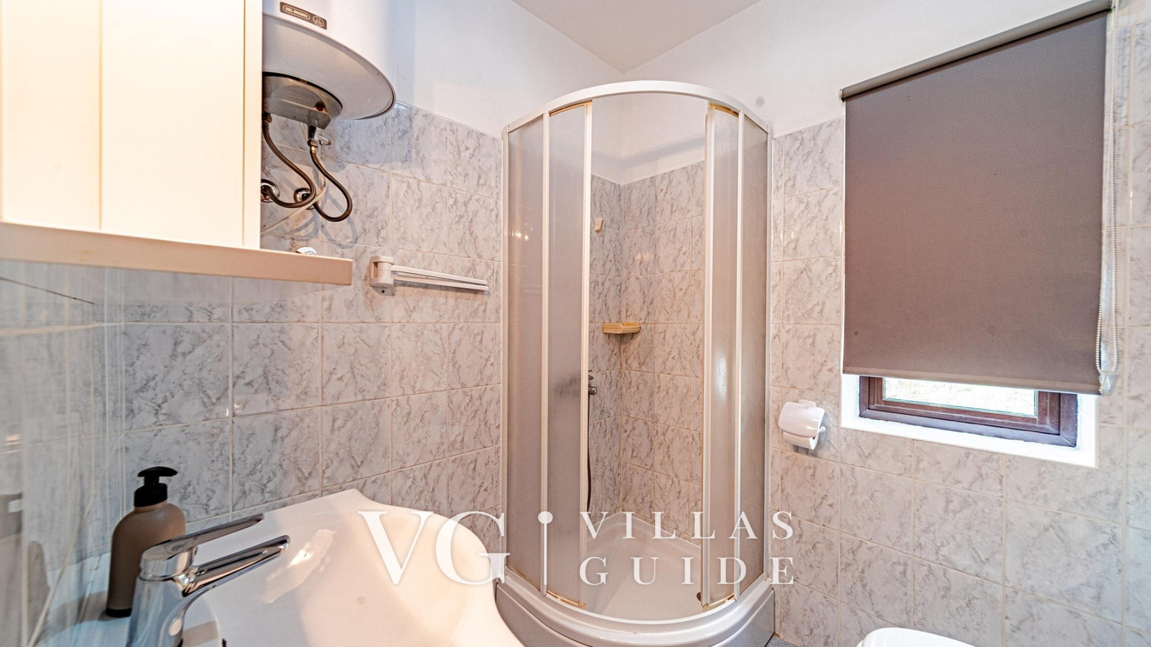 Seafront Villa Goga Badezimmer