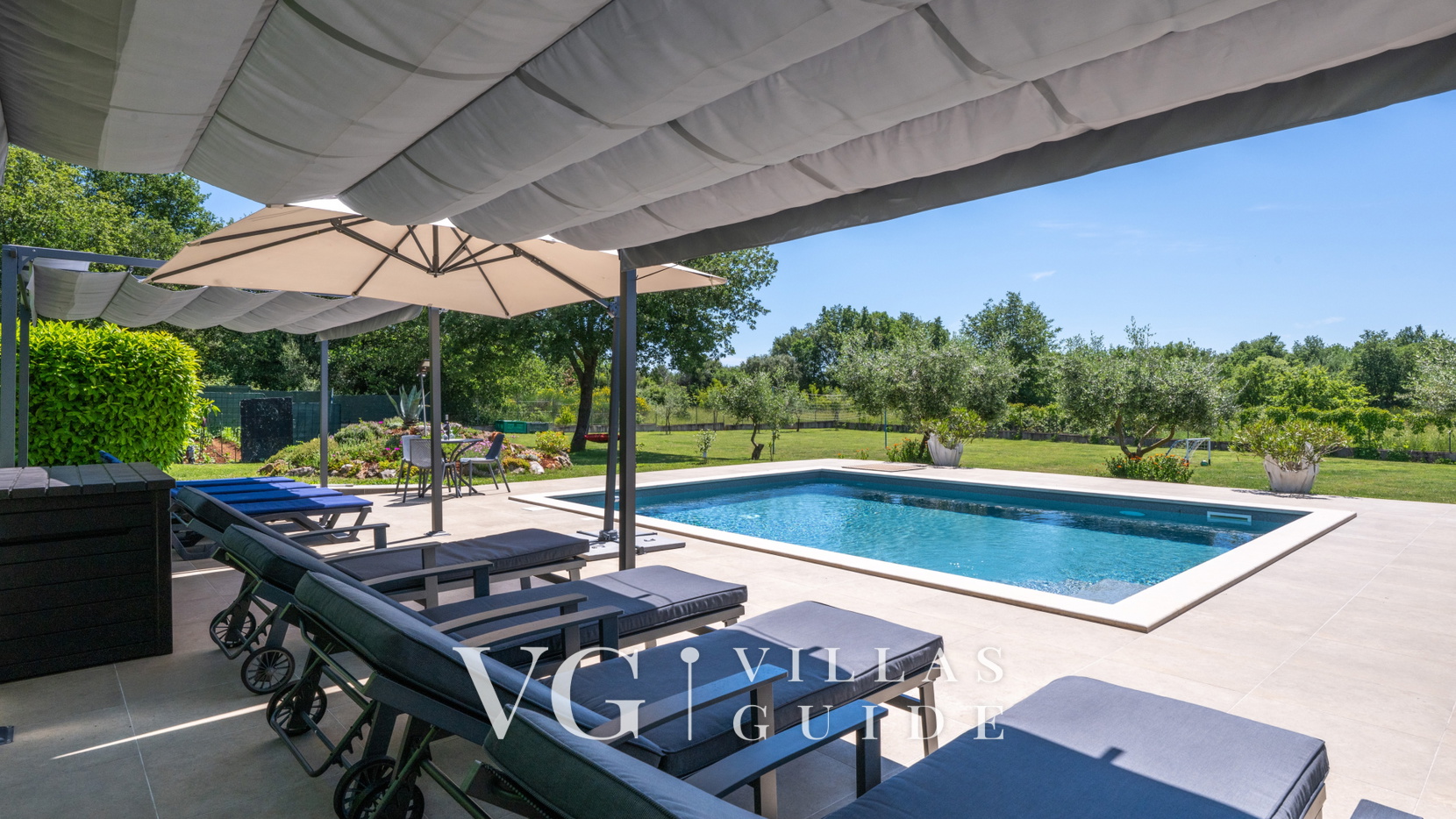Hacienda Afrodita Pool
