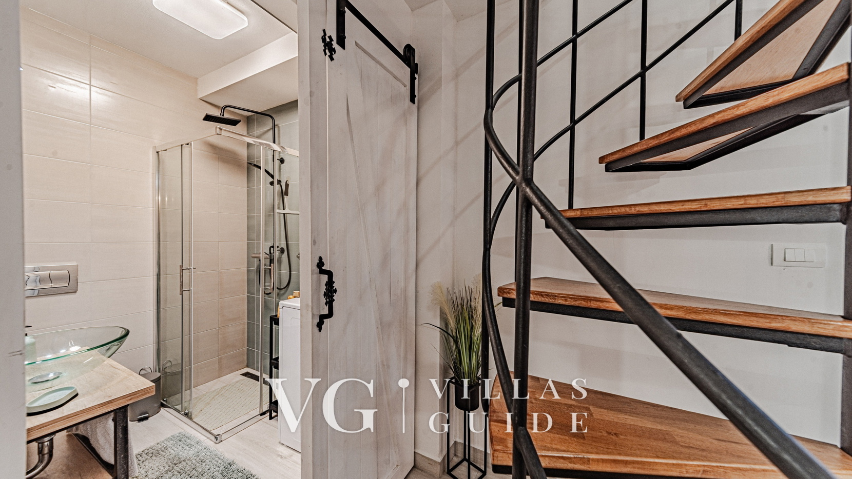 Villa Anna Bathroom