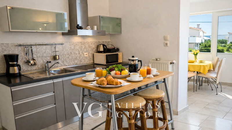 RS apartment 1  Rab Küche