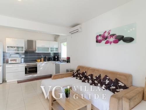 House Bolero with pool