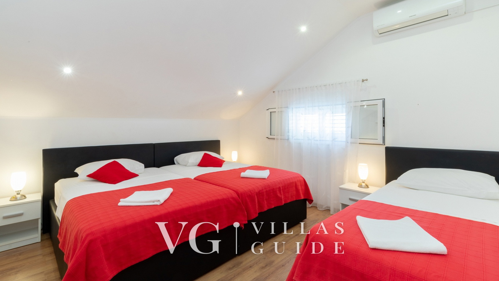 House Bolero with pool Spavaća soba