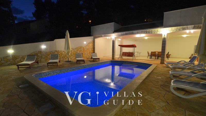 House Bolero with pool Bazen