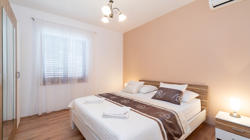 House Bolero with pool