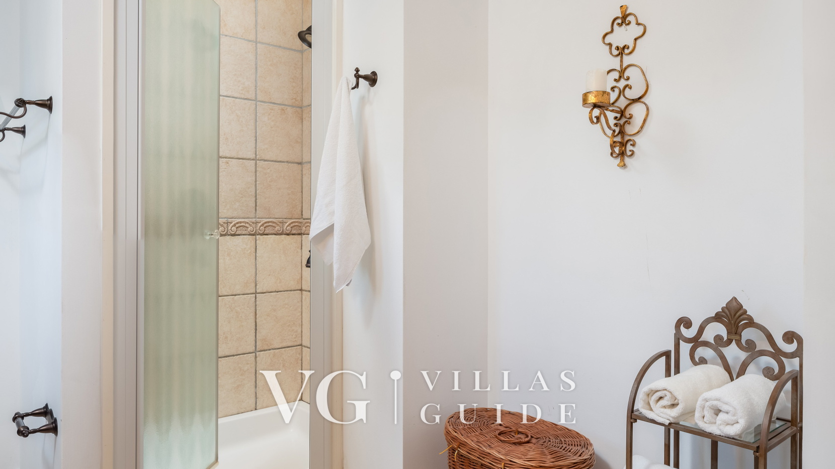 Villa Primavera pool&pet friendly Grožnjan Badezimmer