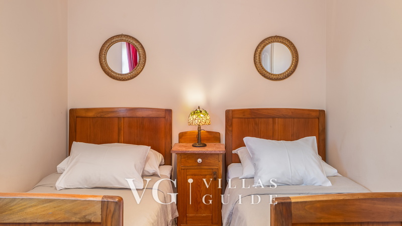 Villa Primavera pool&pet friendly Grožnjan Schlafzimmer