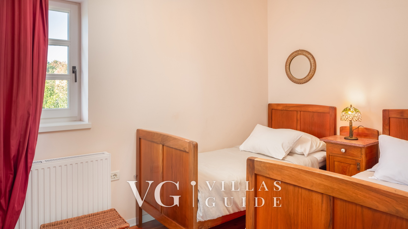 Villa Primavera pool&pet friendly Grožnjan Schlafzimmer