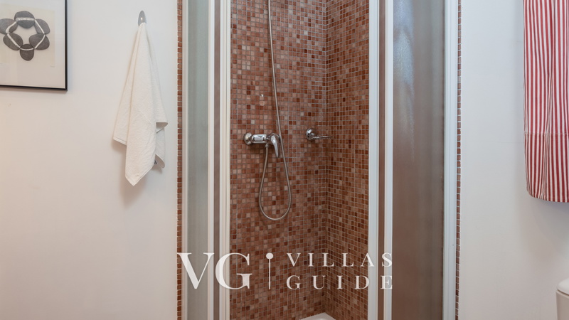 Villa Primavera pool&pet friendly Grožnjan Badezimmer