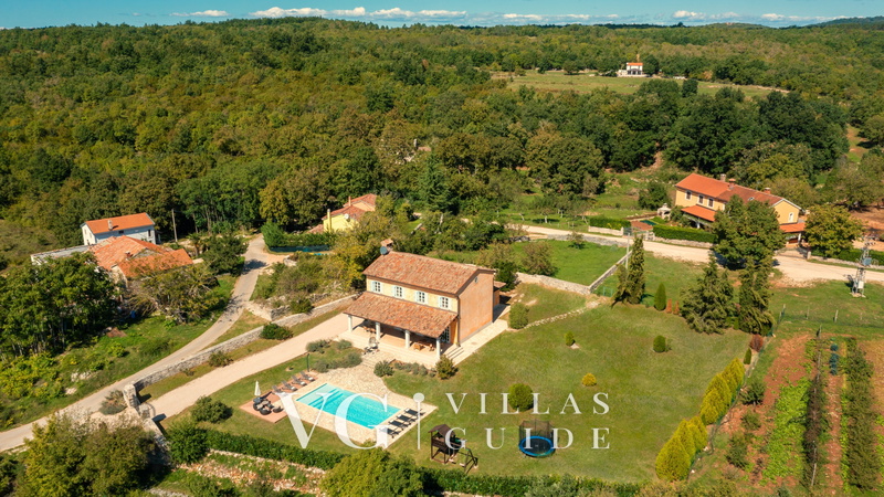 Villa Primavera pool&pet friendly Grožnjan micro_location