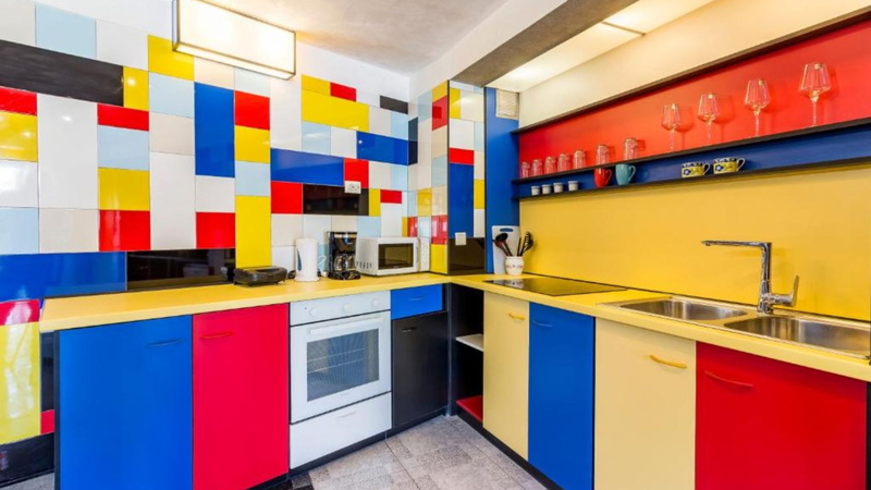 House Mondrian