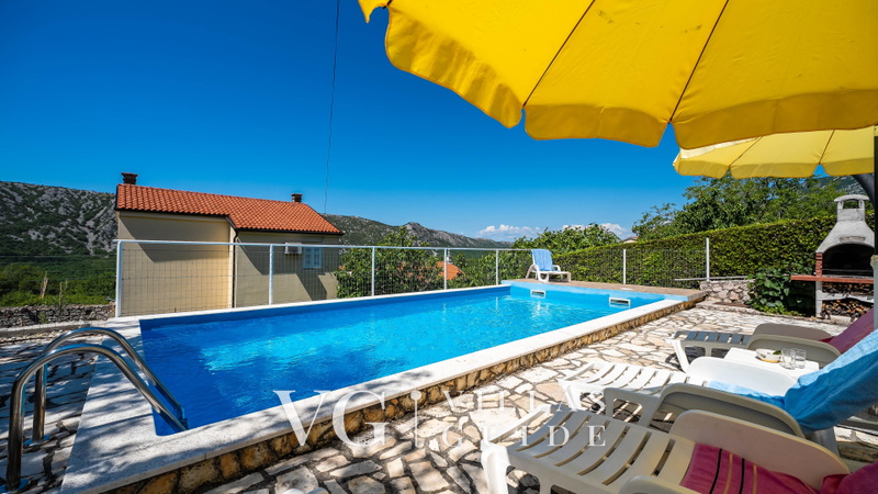 Holiday home  Katarina with pool Pool