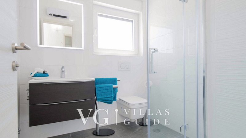 Villa Freya Kupaonica