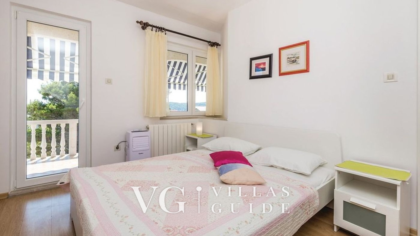 Apartment with pool Lucia Camera da letto