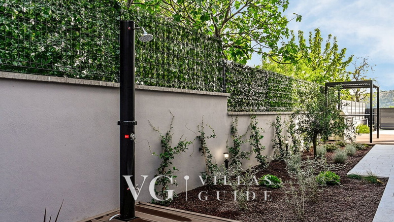 Villa Ellen Zusatzinhalte