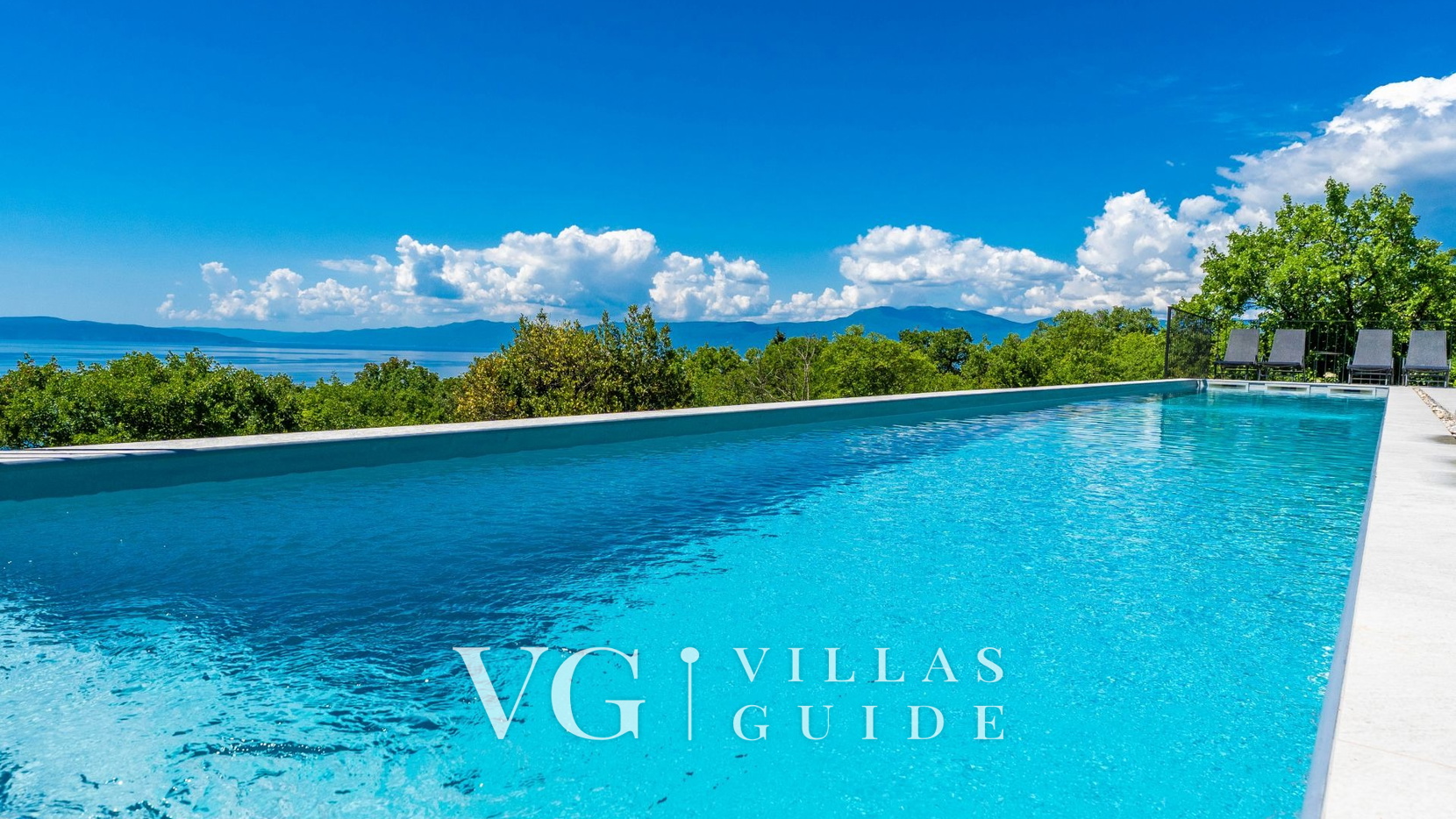 Villa Green Wave Piscina