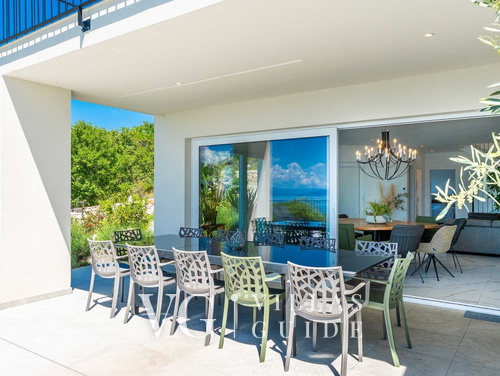 Villa Green Wave