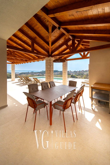 Villa Rabella Additional content