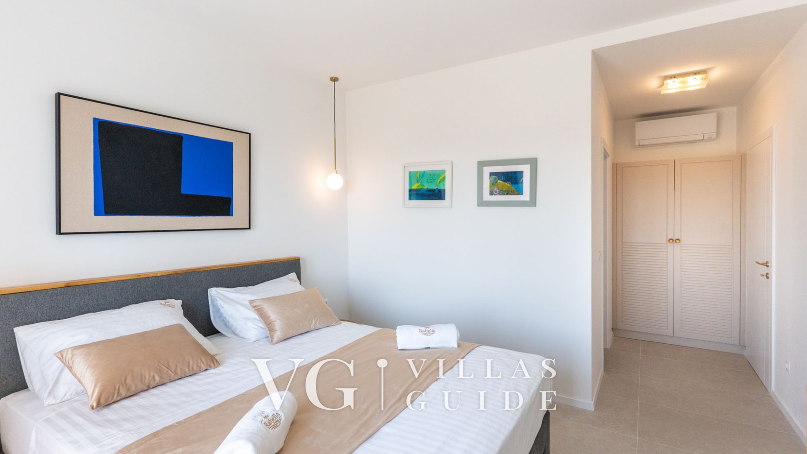 Villa Rabella – private luxury villa Croatia island Spavaća soba