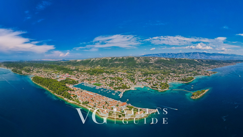 Villa Rabella – private luxury villa Croatia island Mikrolokacija