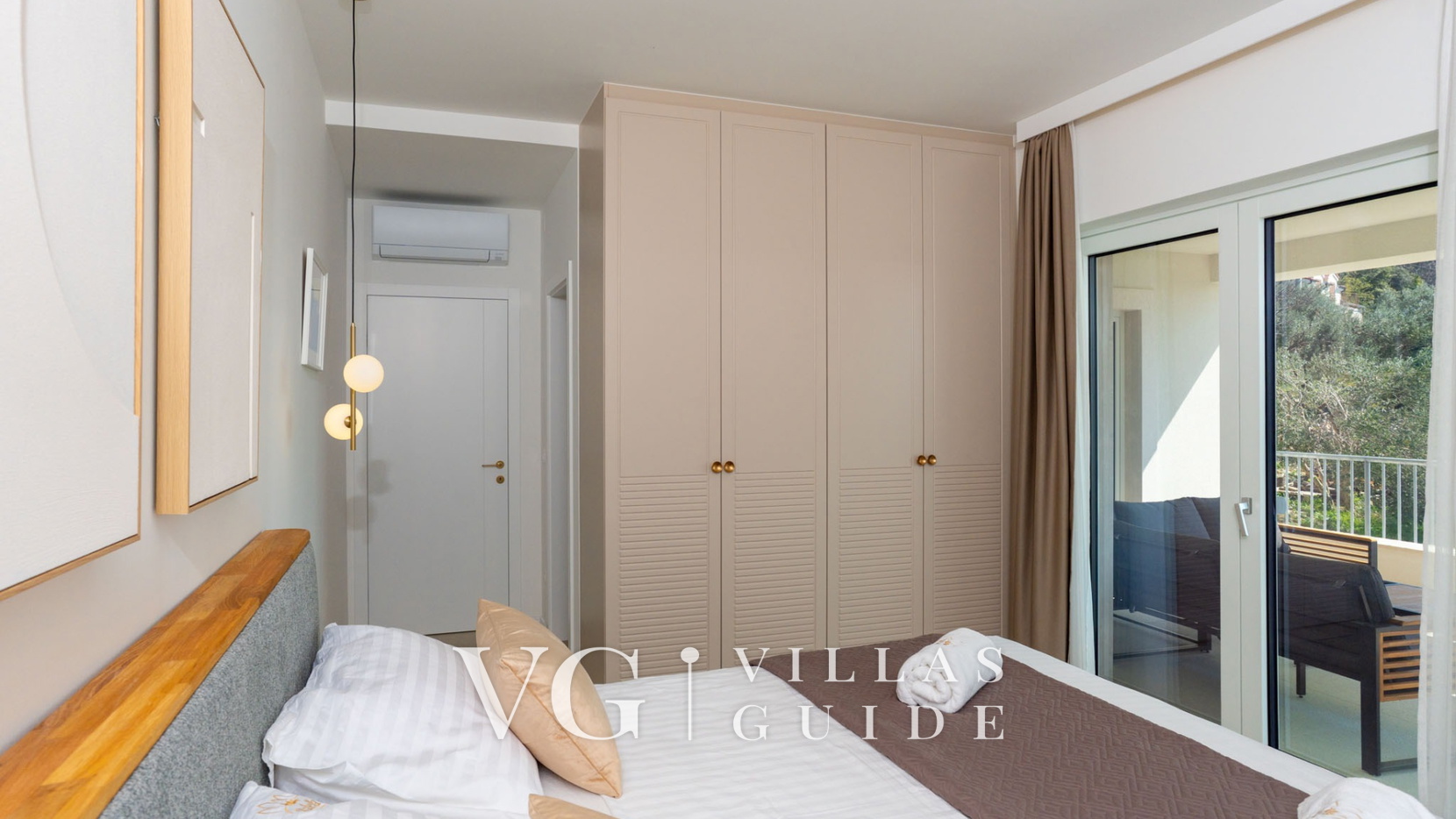 Villa Rabella Bedroom