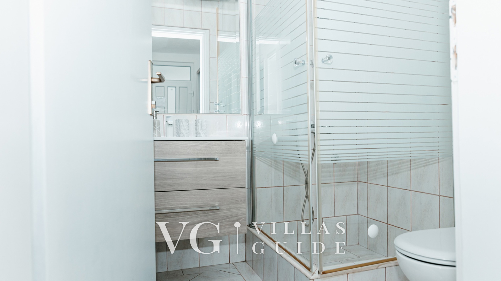 Apartman Adrian Bathroom