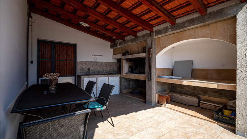 House Pelegrin with pool