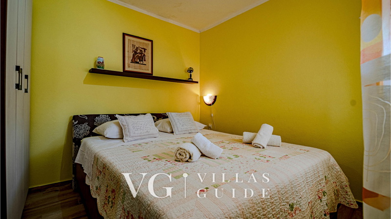 House Pelegrin with pool Spavaća soba