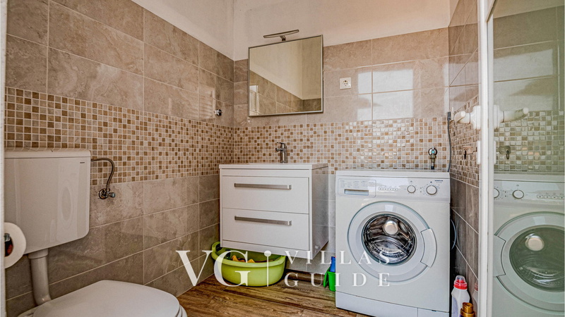 House Pelegrin with pool Kupaonica