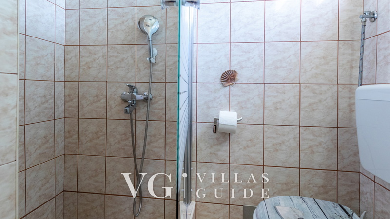 Apartman Luka Bathroom