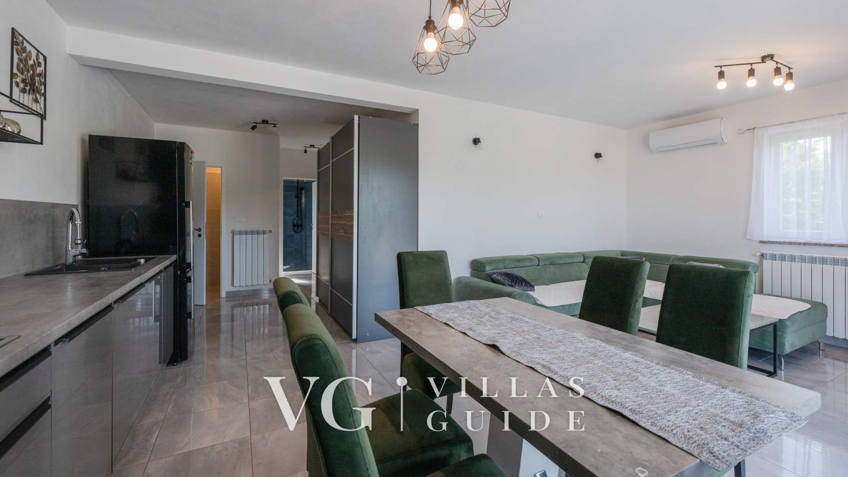 Villa Paola – Private Pool, Whirlpool & Family Activities Kuhinja