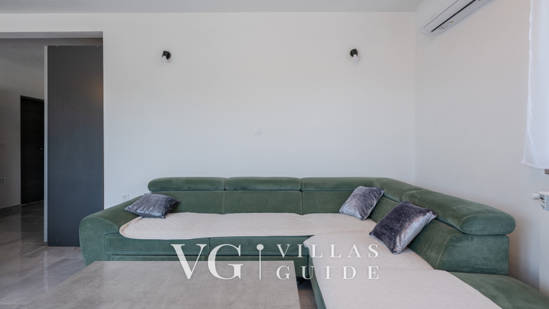 Villa Paola – Private Pool, Whirlpool & Family Activities Dnevni boravak