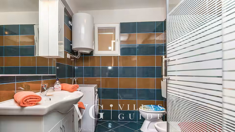 Villa Paola Bathroom