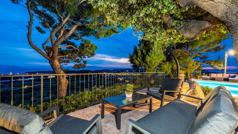 Villa Pantovcak with stunning views