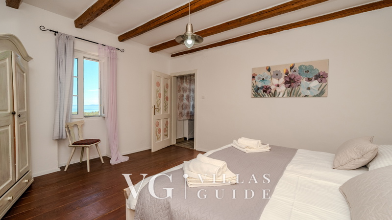 Villa Pantovcak with stunning views Bedroom