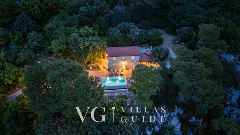 Villa Pantovcak with stunning views