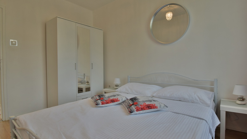 Apartman Adriana with panoramic sea view