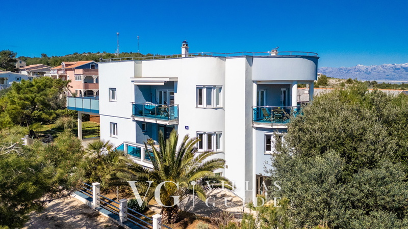 Villa Elemar Dvorište i vanjski dio objekta