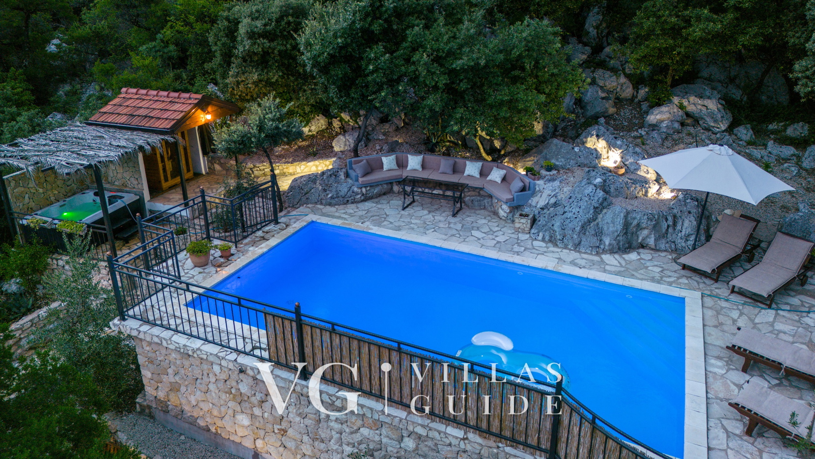 Rural house Janjić Piscina