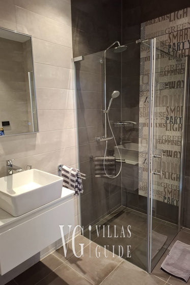 Villa Palma-Peroj Badezimmer