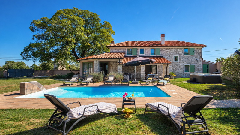 Jankos House