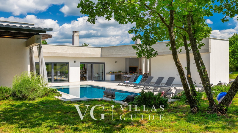 Villa Bateli