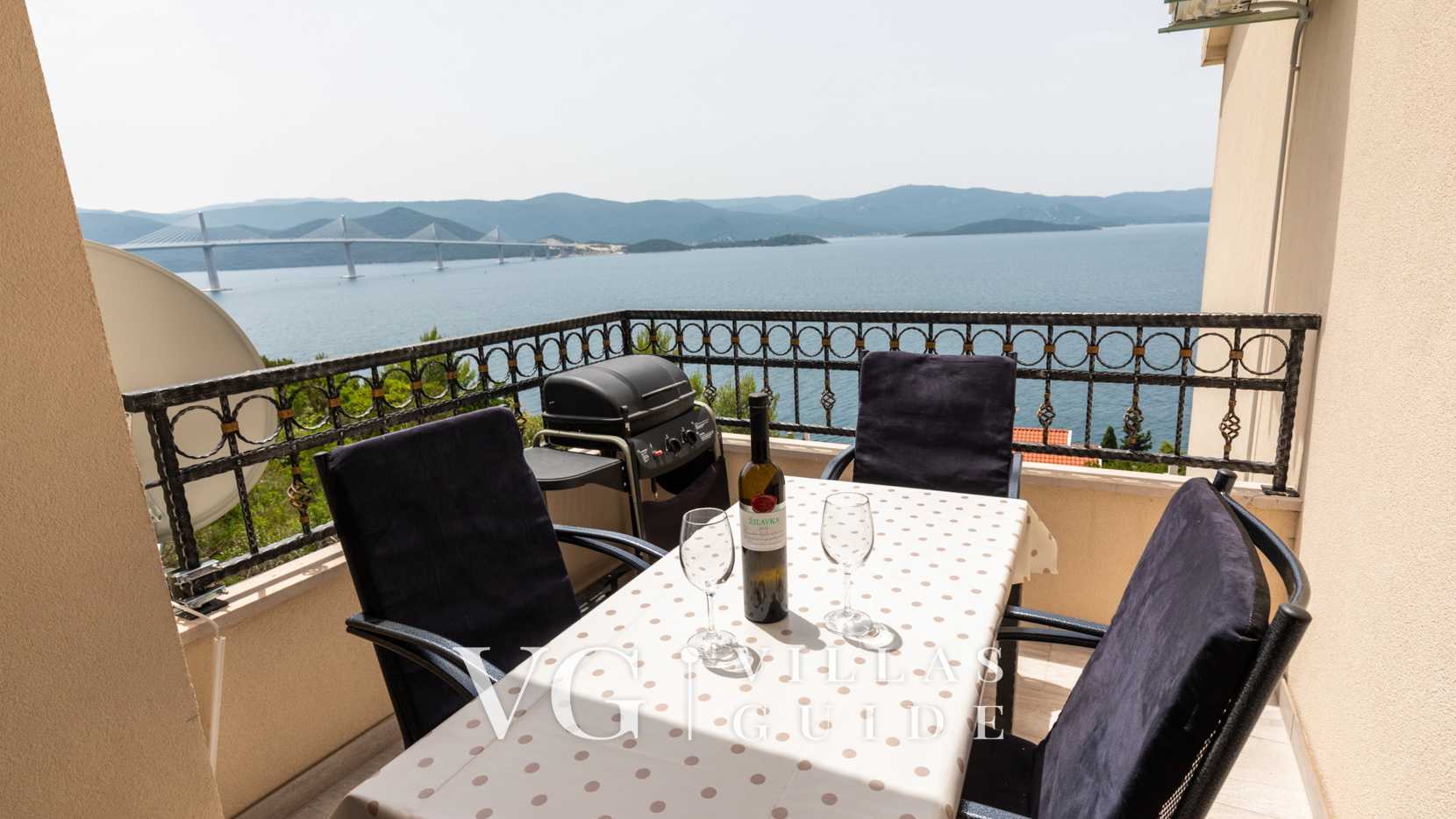 Apartman Jelinić 3 Garten und Außenbereich