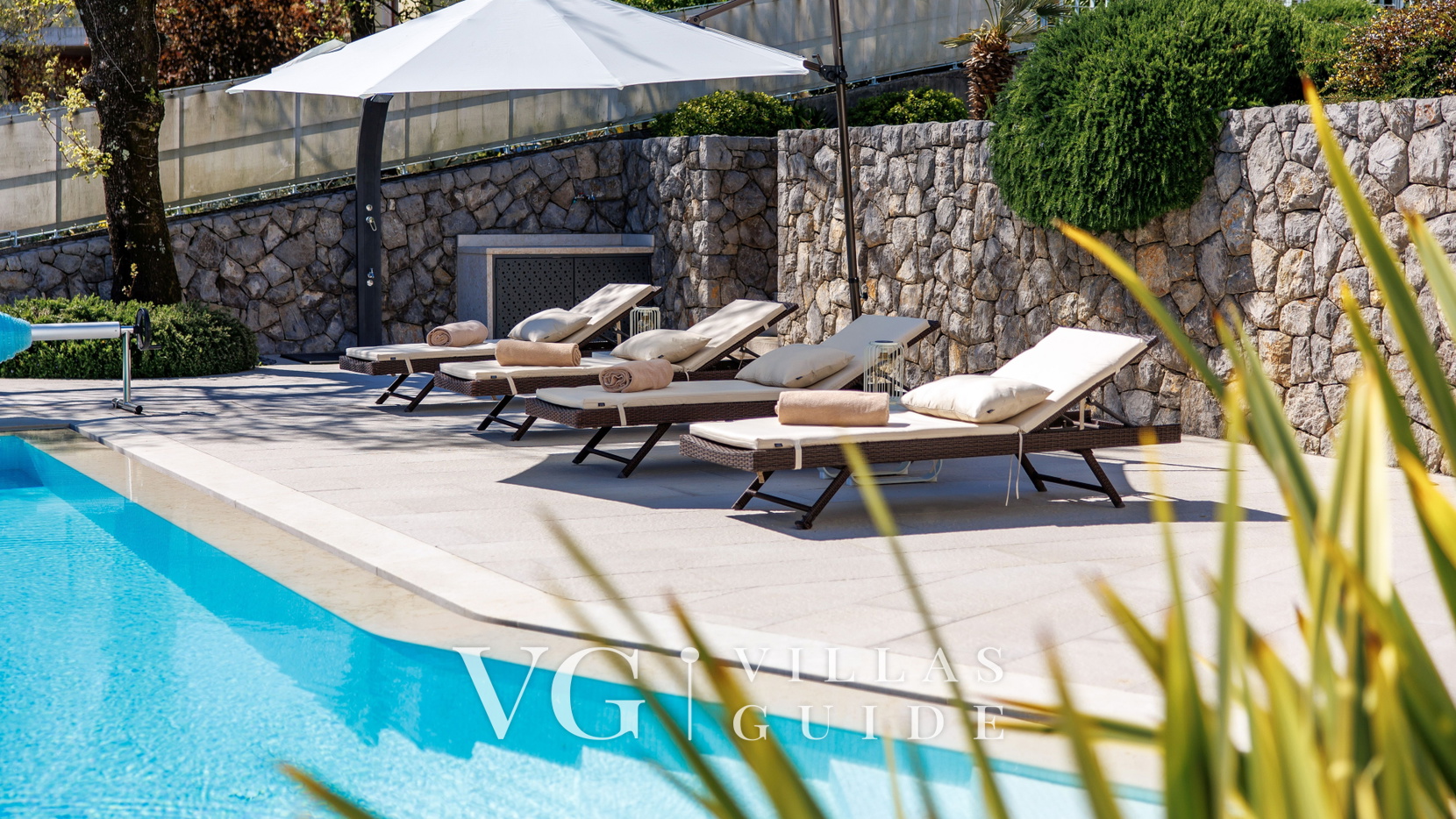 Villa Ursula - Luxury Apartment 2 Pool